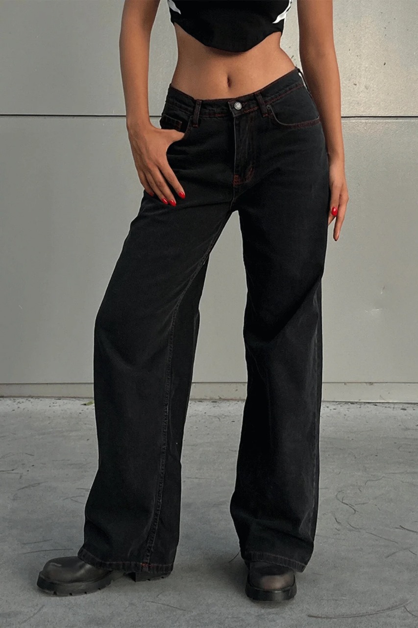 Y2K Red Skull Pattern Washed Baggy Jeans - Image 3