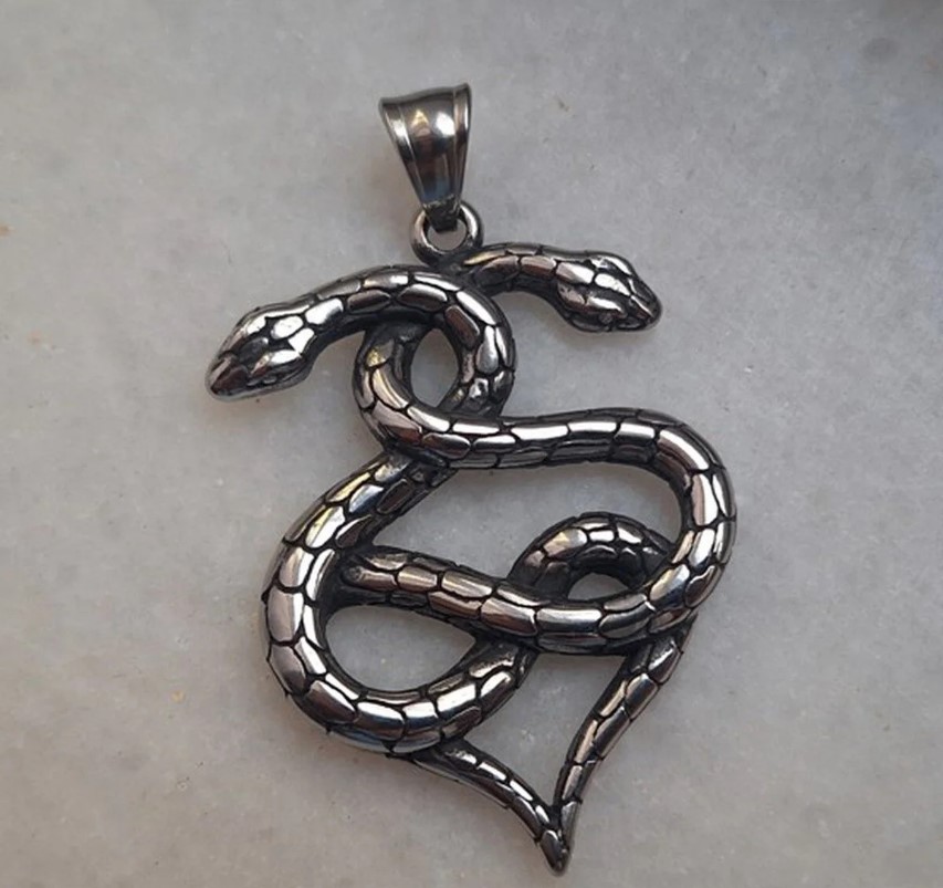 Double Headed Design Men's Stainless Steel Snake Necklace - Image 5