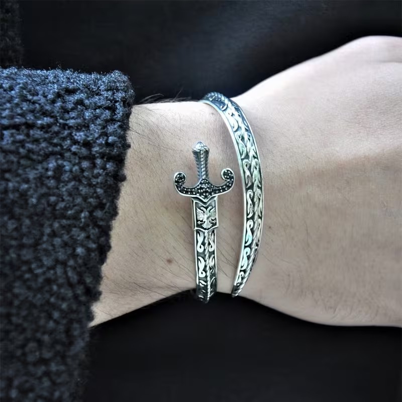 Vintage Gothic Medieval Swordsman Bracelet - Image 4